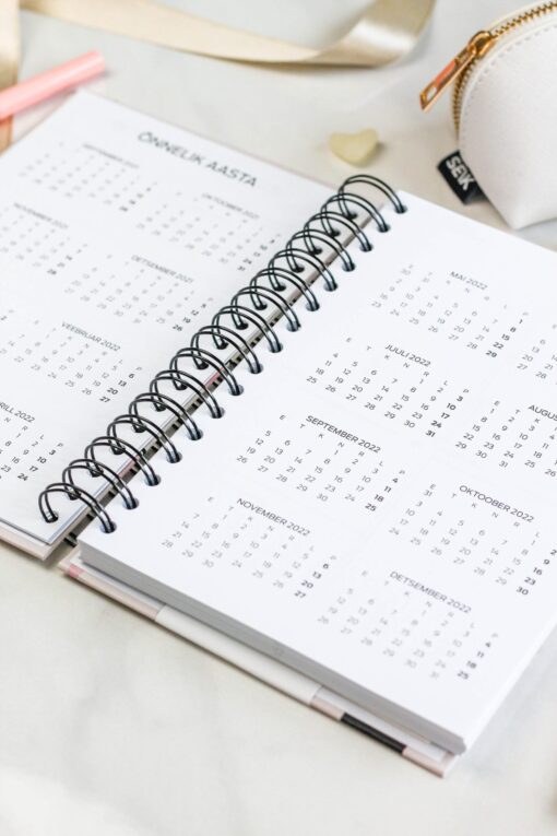 Tegude Kalender märkmik - spiraalköites my daily planner 2024 - Image 10